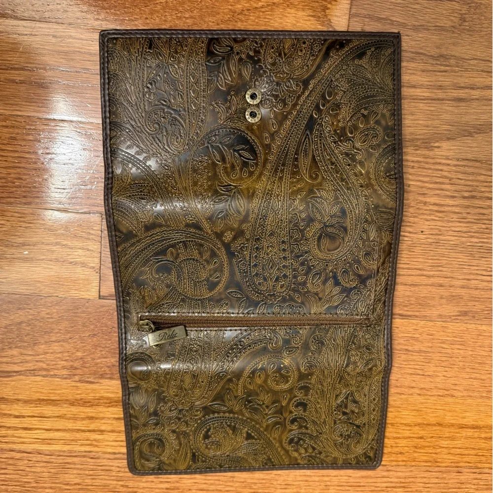 Relic Paisley Embossed Wallet - Brown